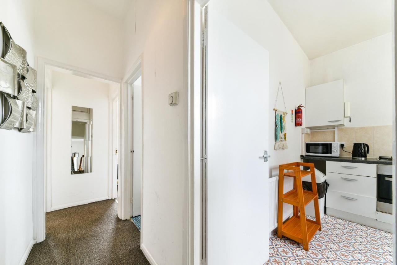 Maidavale 2 Bed Apartment - Sleeps 6 런던 외부 사진