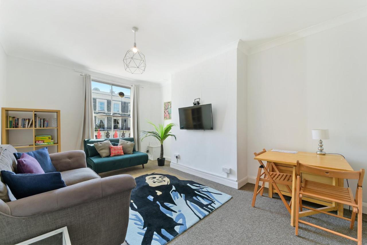 Maidavale 2 Bed Apartment - Sleeps 6 런던 외부 사진