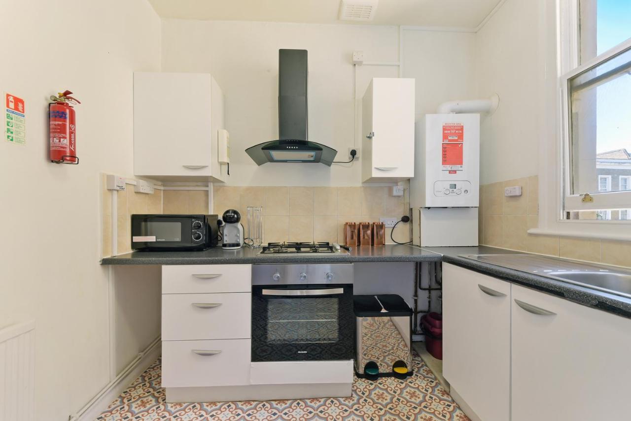 Maidavale 2 Bed Apartment - Sleeps 6 런던 외부 사진